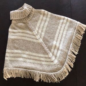 Banana Republic Wool/Alpaca Poncho Size XS/S